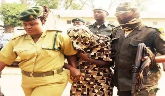 SHOCKING – a 21-year-old man stab his friend with a knife because of N70 bread SHOCKING – a 21-year-old man stab his friend with a knife because of N70 bread