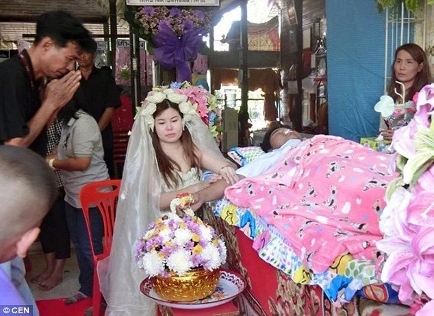Distraught Bride Marries Lover Despite Him Being Dead Distraught Bride Marries Lover Despite Him Being Dead