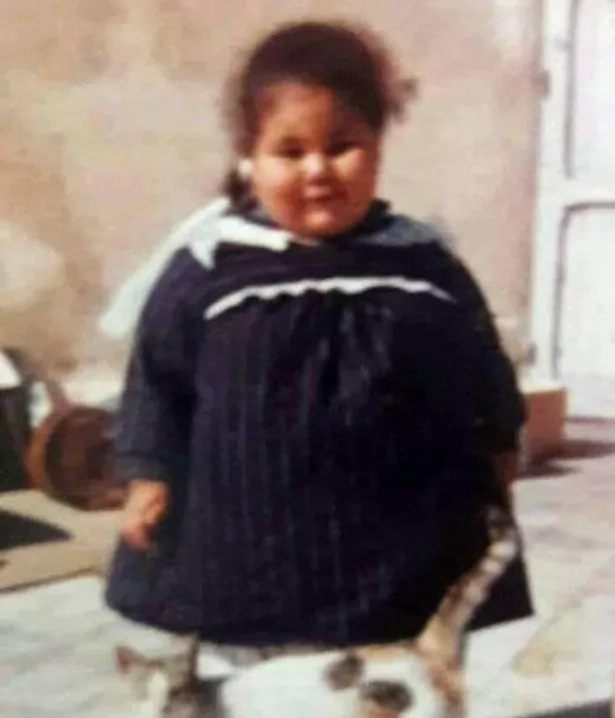 This Woman Believed To Be Fattest Female On Earth As Weight Reaches 79 STONE This Woman Believed To Be Fattest Female On Earth As Weight Reaches 79 STONE