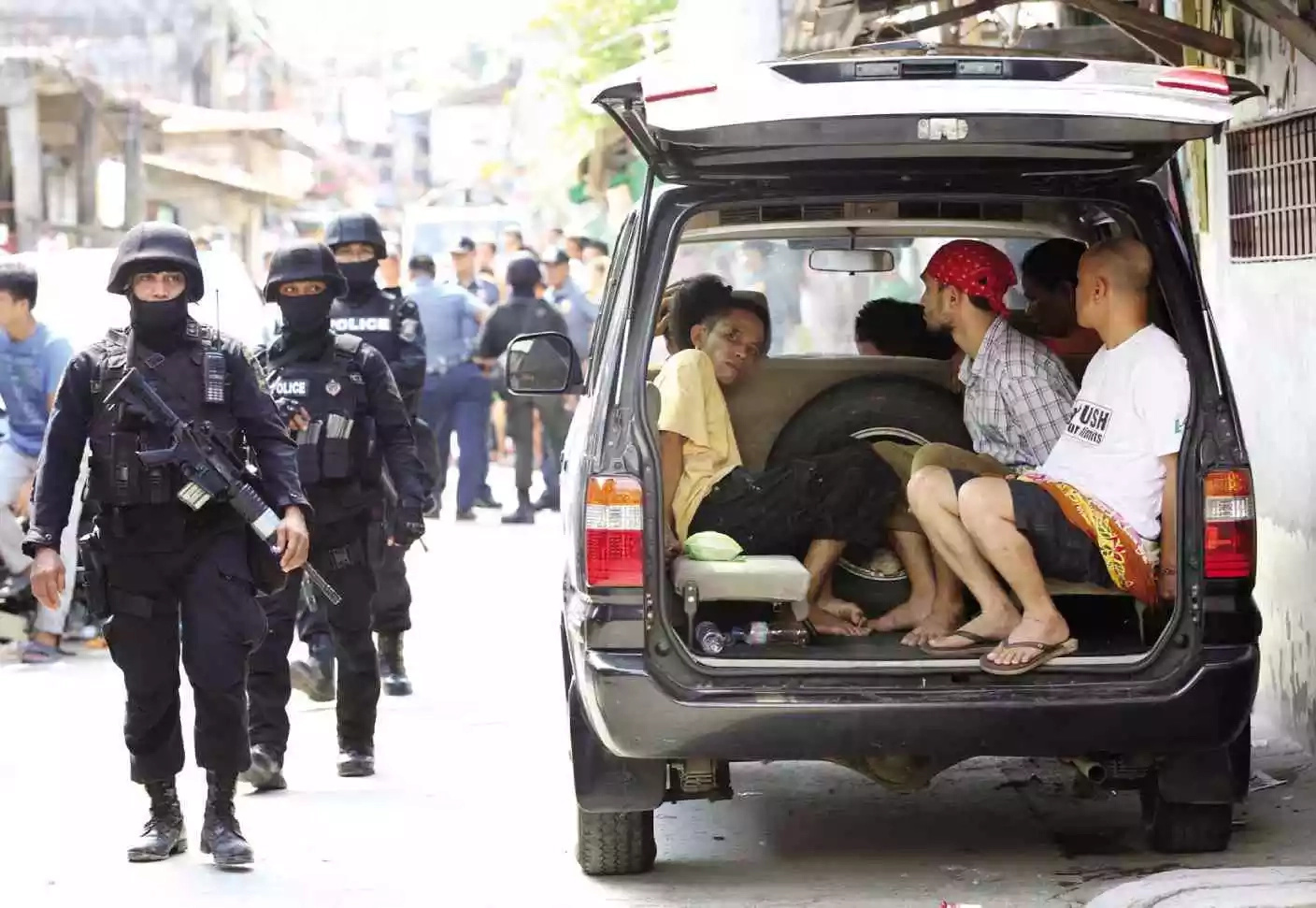 Drug raid at Islamic Center yielded 7 dead bodies Drug raid at Islamic Center yielded 7 dead bodies