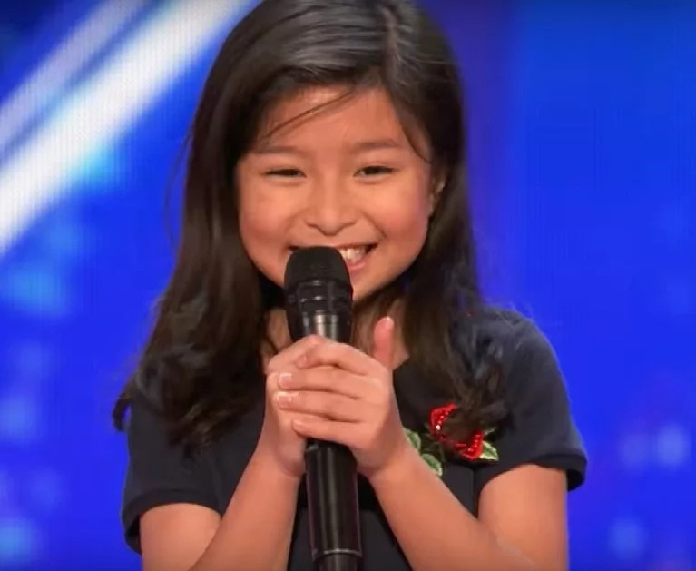 Talented girl stunned everyone with a Celine Dion performance. Her name is Celine too. Talented girl stunned everyone with a Celine Dion performance. Her name is Celine too.