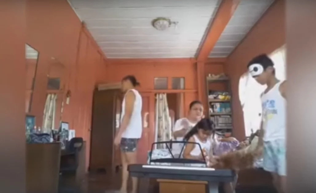 Pinoy family shares their version of 'Secret Long Song' Pinoy family shares their version of 'Secret Long Song'