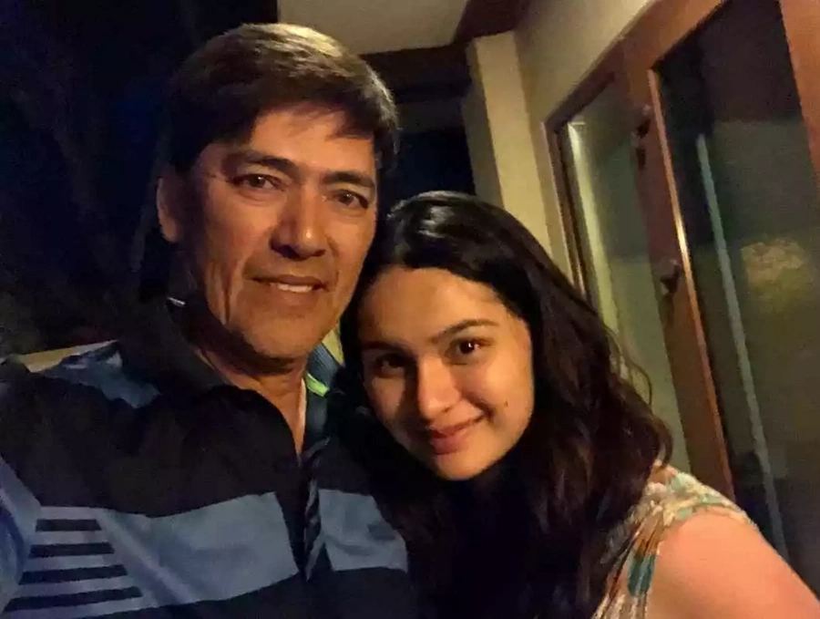 Super saya ng bakasyon! Pauleen Luna and Vic Sotto with Baby Tali enjoy their "bonggang" vacation in Cebu Super saya ng bakasyon! Pauleen Luna and Vic Sotto with Baby Tali enjoy their "bonggang" vacation in Cebu