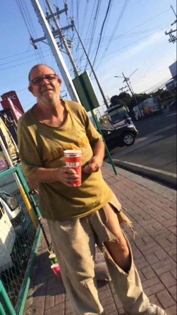 American in need of help to go home to Chicago American in need of help to go home to Chicago