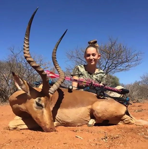 Cruel young girl kills helpless animals and brags about it online! Cruel young girl kills helpless animals and brags about it online!