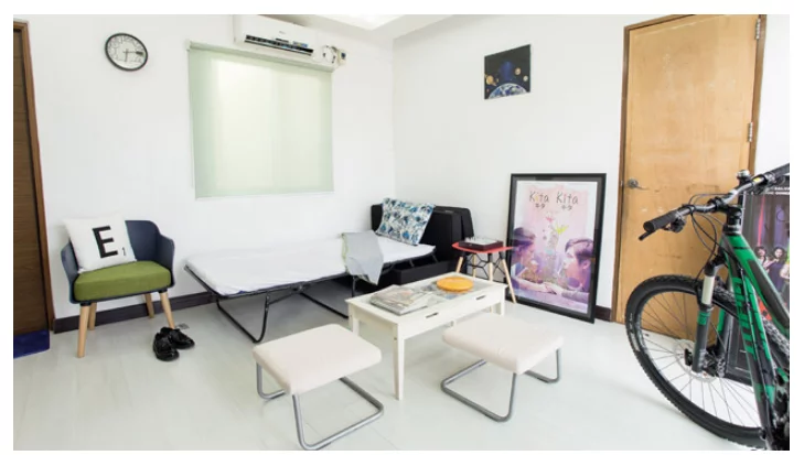 Kitang-kita ang pinaghirapan niya! Empoy Marquez's home sweet home in Laguna reflects his modest and easygoing personality Kitang-kita ang pinaghirapan niya! Empoy Marquez's home sweet home in Laguna reflects his modest and easygoing personality