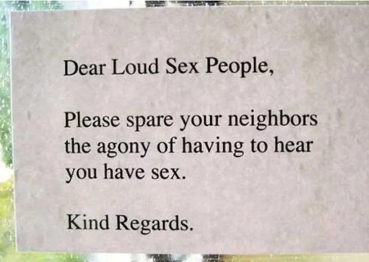 Hilarious notes sent to couples who made noise when doing IT Hilarious notes sent to couples who made noise when doing IT