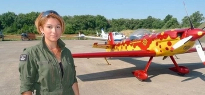 You won’t believe what this hot woman pilot has done with the best male ace pilots of the world!
