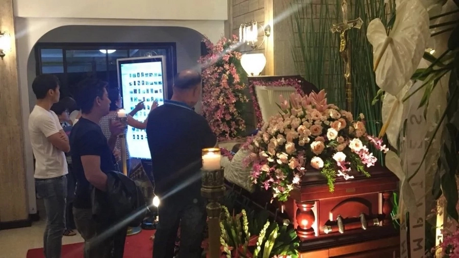 Photos of family members, friends and celebrities attending Isabel Granada’s wake go viral Photos of family members, friends and celebrities attending Isabel Granada’s wake go viral