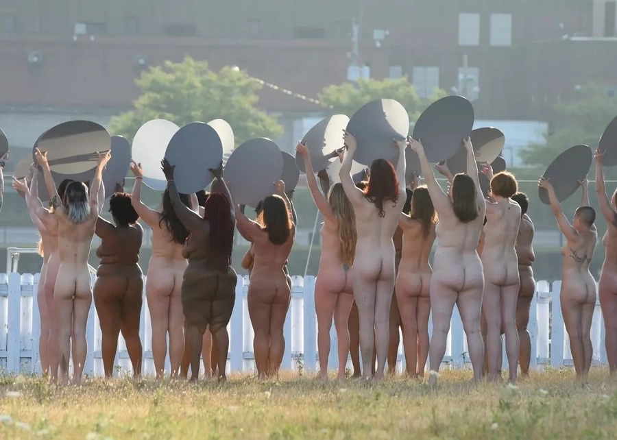 Nude women protest Trump at RNC Nude women protest Trump at RNC