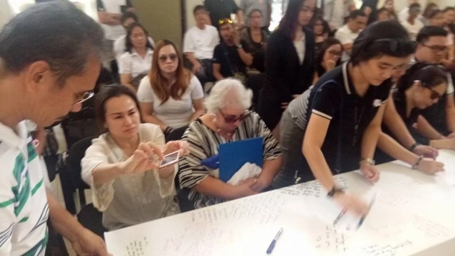Isabel Granada’s cousin Joseph Rivera shares emotional photos of the actress’ solemn funeral Isabel Granada’s cousin Joseph Rivera shares emotional photos of the actress’ solemn funeral