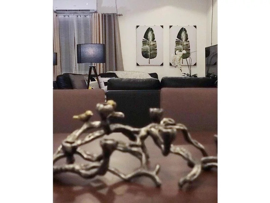 Here is the luxurious rustic house of Erika Padilla and her husband Jeffrey Cariaso Here is the luxurious rustic house of Erika Padilla and her husband Jeffrey Cariaso