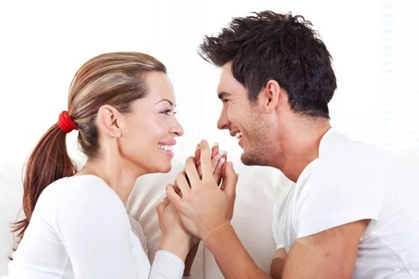 10 signs that the one you're dating is the right one 10 signs that the one you're dating is the right one