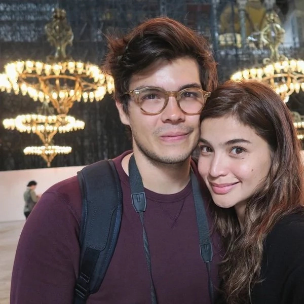 A Timeline of the beautiful love story of Anne and Erwan A Timeline of the beautiful love story of Anne and Erwan