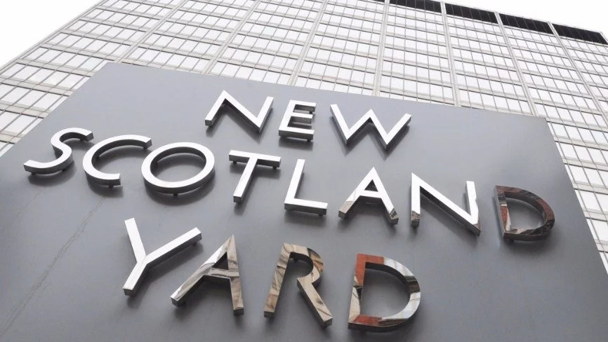 Police Officer 'Raped 14-Year-Old Girl He Met Online, Then Said If She Told Anyone She'd Be In Trouble' Police Officer 'Raped 14-Year-Old Girl He Met Online, Then Said If She Told Anyone She'd Be In Trouble'