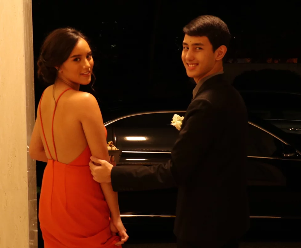 Stage Parents Lucy and Richard Gomez shares Juliana's prom look Stage Parents Lucy and Richard Gomez shares Juliana's prom look