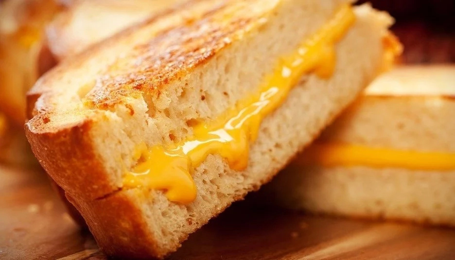 Angry Father Almost SHoots His Wife And Daughter AFter One Of Them Eats His Sandwich Angry Father Almost SHoots His Wife And Daughter AFter One Of Them Eats His Sandwich