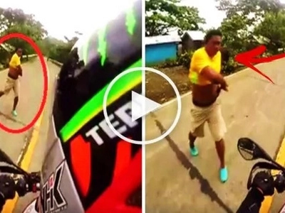Watch this violent Pinoy use his deadly jungle bolo to attack an unsuspecting motorcycle rider! The reason will shock you!