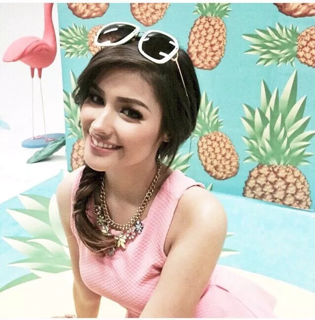 7 Dainty little things about the pretty Liza Soberano. Let's round up her answers into seven hits. 7 Dainty little things about the pretty Liza Soberano. Let's round up her answers into seven hits.