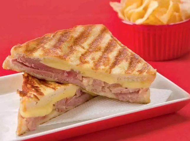Easy Monte Cristo Sandwich Recipe Easy Monte Cristo Sandwich Recipe