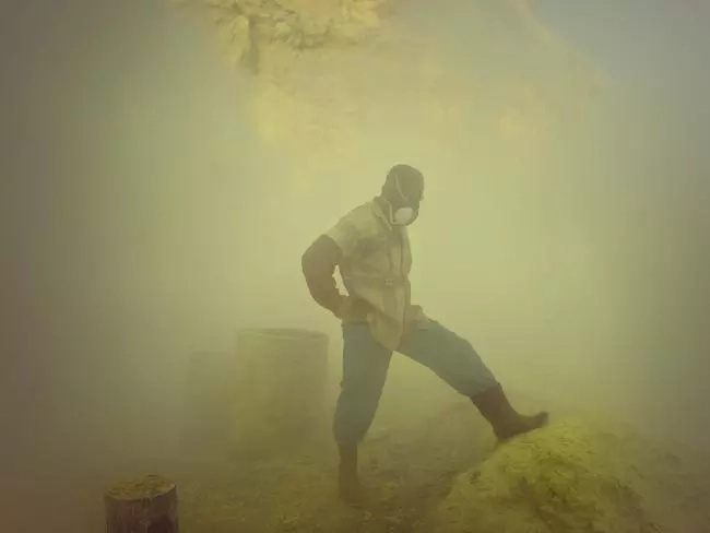 Sulfur mining in Ijen volcano is dangerous to workers' health Sulfur mining in Ijen volcano is dangerous to workers' health