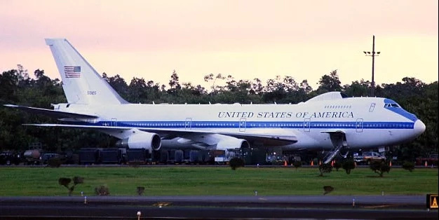 These secret super jets that follow Donald Trump everywhere he travels These secret super jets that follow Donald Trump everywhere he travels