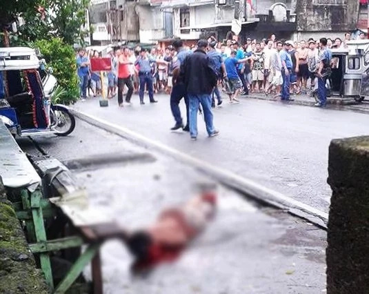 Guy kills girl’s parents and self after she rejected his love Guy kills girl’s parents and self after she rejected his love