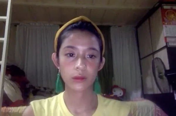 Netizen goes viral for rapping "Stupid Love" Netizen goes viral for rapping "Stupid Love"