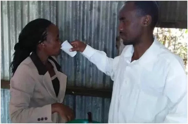 After the fortune that came with the Ksh 100 couple, yet another pair 'wed' on an even cheaper budget After the fortune that came with the Ksh 100 couple, yet another pair 'wed' on an even cheaper budget