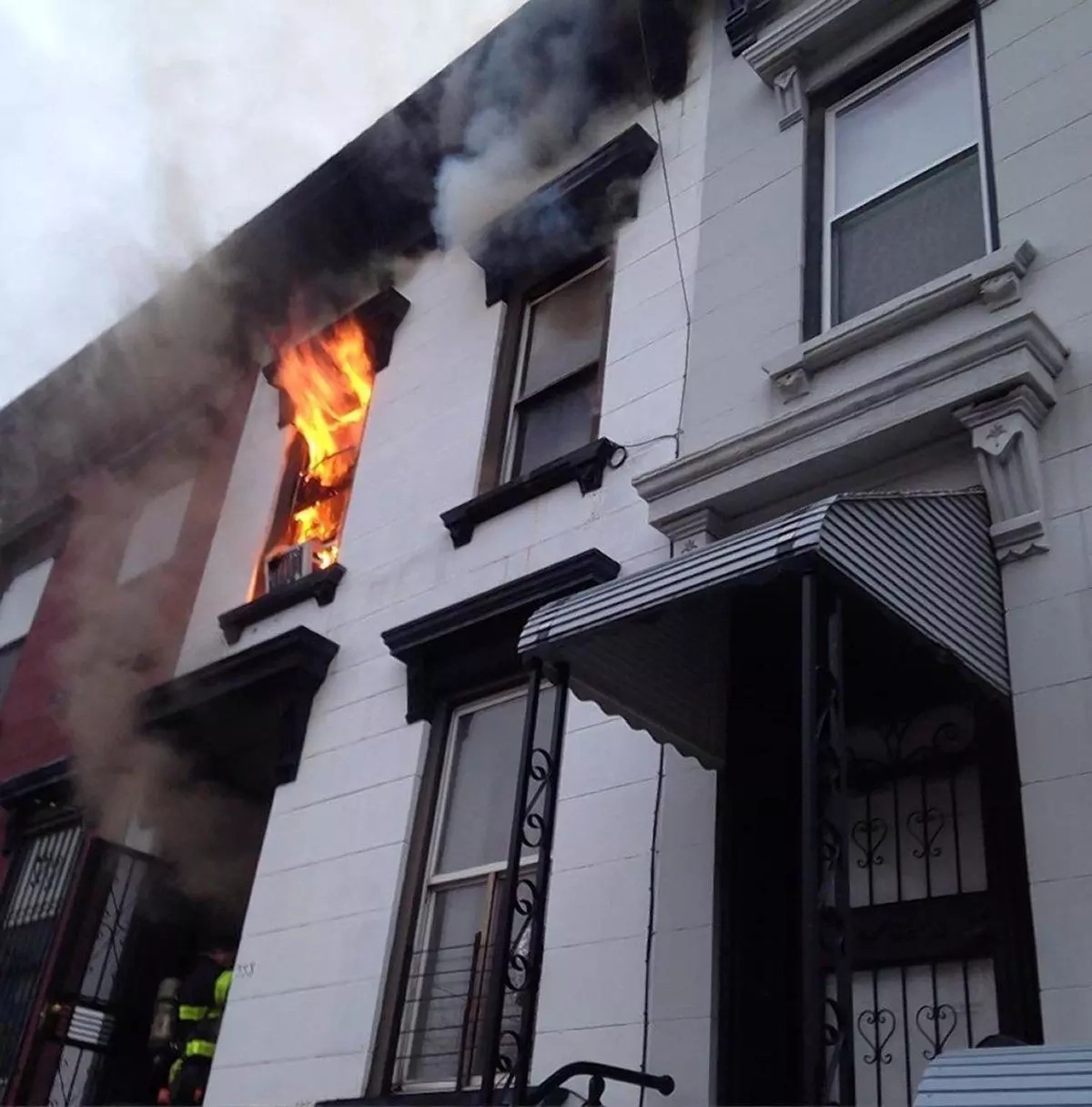 Her Baby Died Alone In The Fire While She Made Money From Striptease Her Baby Died Alone In The Fire While She Made Money From Striptease