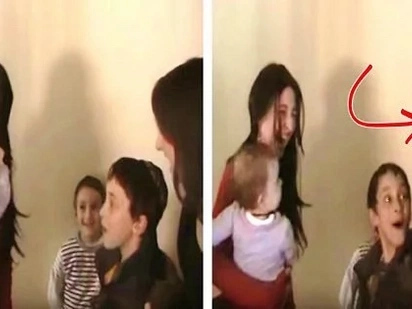 Baby girl meets her mom's twin sister. She got really confused who her mom is!