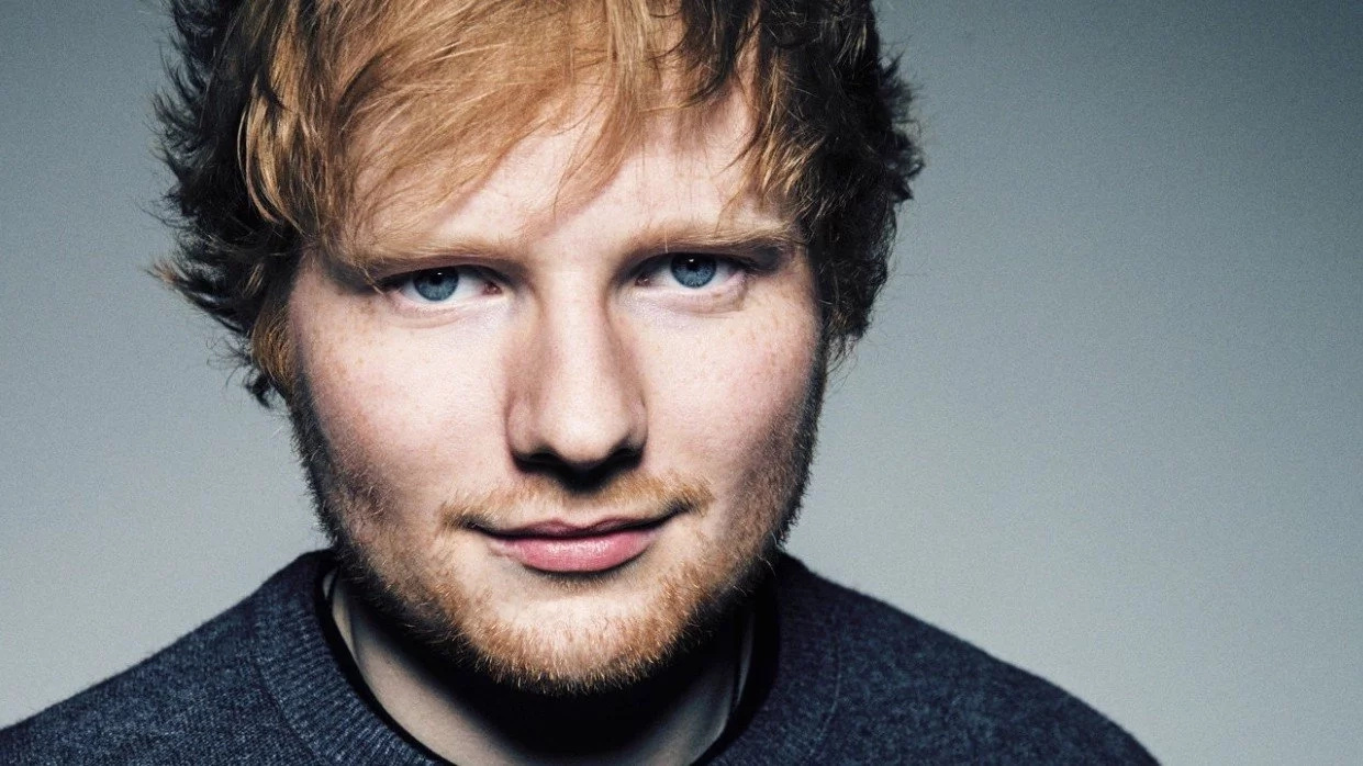 Uy si Idol! Ed Sheeran binati ang mga Filipino Fans! Check nyo to. Uy si Idol! Ed Sheeran binati ang mga Filipino Fans! Check nyo to.