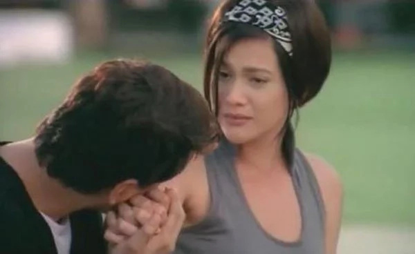 John Lloyd Cruz's video uploader tags herself as bashed John Lloyd Cruz's video uploader tags herself as bashed