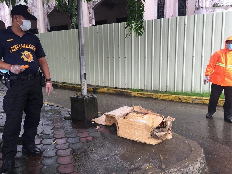 4 'salvage' victims found; 2 bodies stuffed inside boxes 4 'salvage' victims found; 2 bodies stuffed inside boxes