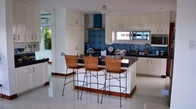 Empoy Marquez's new house is breathtaking Empoy Marquez's new house is breathtaking