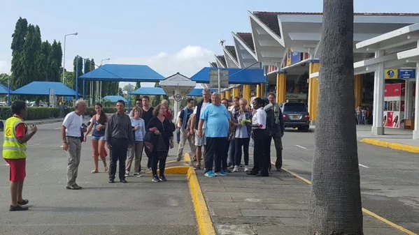 PICS: Air France Passengers Being Evacuated After Bomb Scare