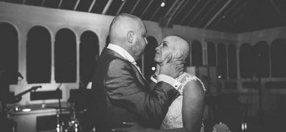 Bride shaves her head to honor groom with terminal cancer
