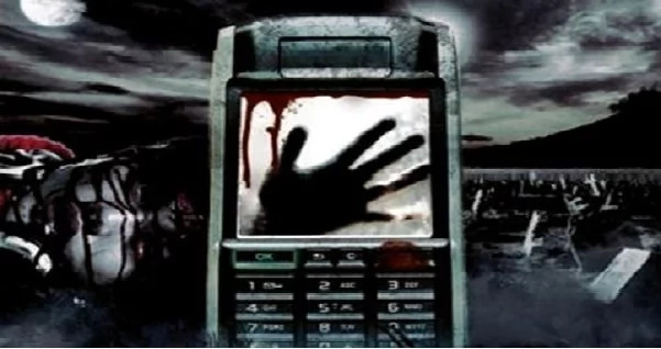 netizen-creepy-phone netizen-creepy-phone