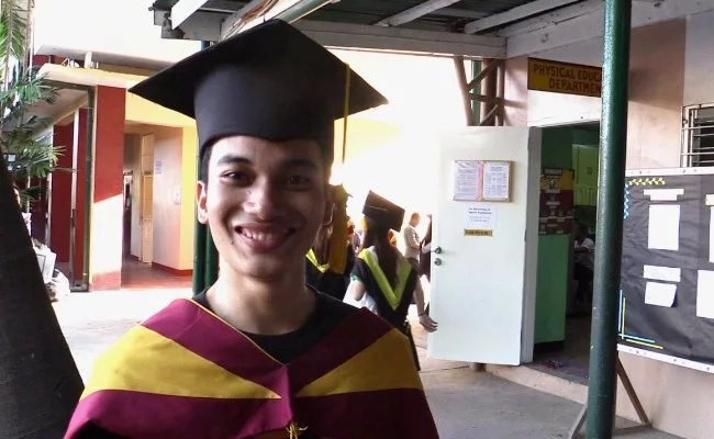 viral-graduate viral-graduate