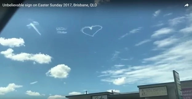 Stunning Cloud Formations On Eastern Sunday Blew Everyone Away. Be Blown Away By This Remarkable Phenomenon. Stunning Cloud Formations On Eastern Sunday Blew Everyone Away. Be Blown Away By This Remarkable Phenomenon.