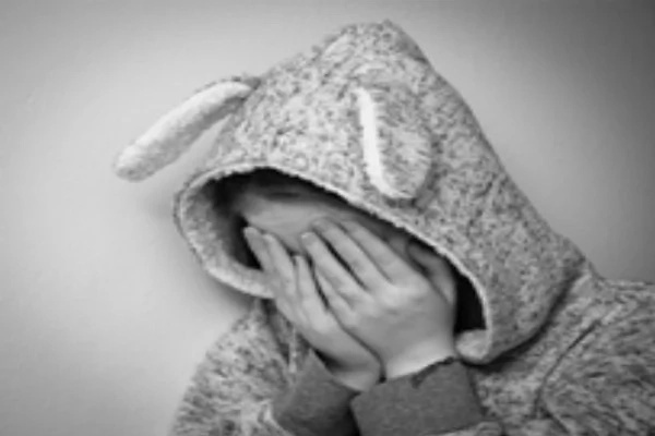 "Am I A Worthless Daughter?" This Is The Question A Netizen Posted That Left Everyone In A Heart-Rending Emotion. "Am I A Worthless Daughter?" This Is The Question A Netizen Posted That Left Everyone In A Heart-Rending Emotion.