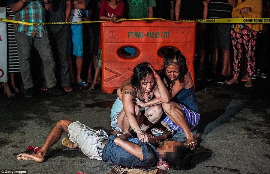 Drug dealers’ bodies litter the streets of Philippines again! Drug dealers’ bodies litter the streets of Philippines again!