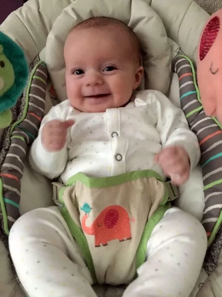 Mom gave birth to baby on toilet after hospital workers' incompetence Mom gave birth to baby on toilet after hospital workers' incompetence