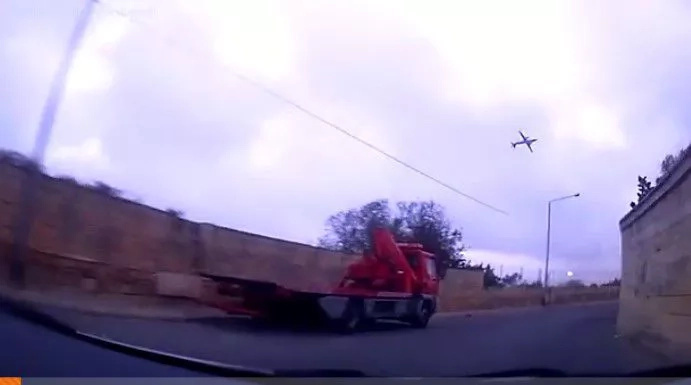 Another Plane Crash Kills All 5 French Passengers, Footage Was Captured On Dashcam Another Plane Crash Kills All 5 French Passengers, Footage Was Captured On Dashcam