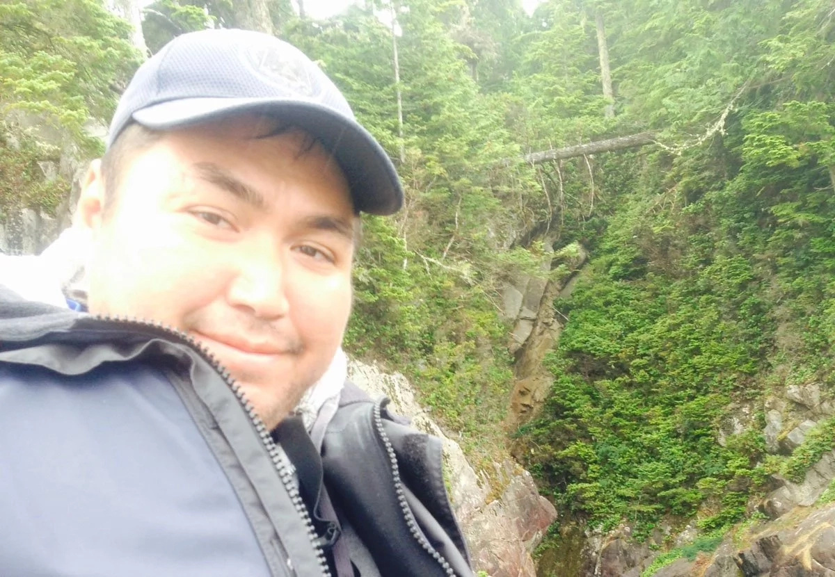 He spotted a massive thing on a cliff side, he zoomed the camera to find this! He spotted a massive thing on a cliff side, he zoomed the camera to find this!
