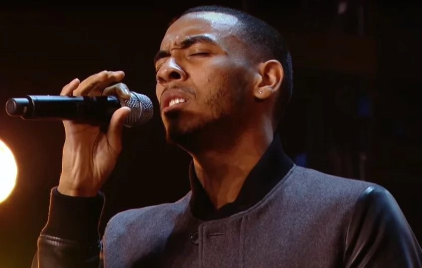This singer dedicates emotional song to his best friend who died years ago! This singer dedicates emotional song to his best friend who died years ago!