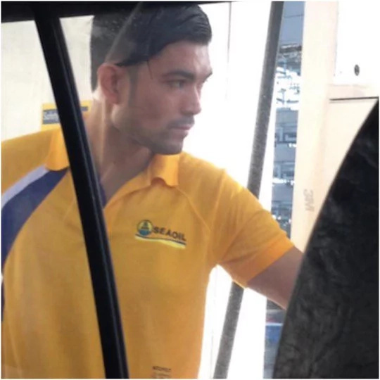 LOOK: 7 handsome blue-collar workers that have gone viral LOOK: 7 handsome blue-collar workers that have gone viral