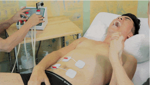 These men tried labor pain simulation and screamed like women These men tried labor pain simulation and screamed like women