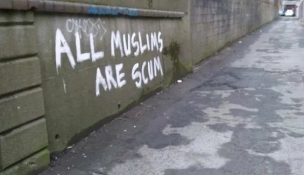 Anti-Muslim Graffiti Quickly Corrected In The Most Perfect Way Anti-Muslim Graffiti Quickly Corrected In The Most Perfect Way
