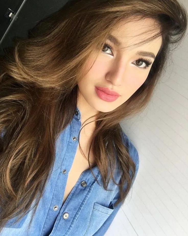This is why Richard Gutierrez gave Sarah Lahbati a promise ring instead of an engagement ring! This is why Richard Gutierrez gave Sarah Lahbati a promise ring instead of an engagement ring!